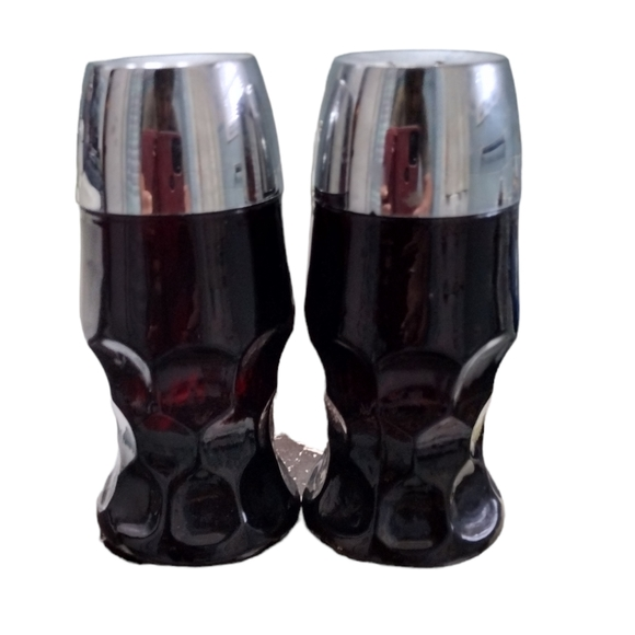 Georgian Vintage Salt And Pepper Shakers Dark Ruby With Silver Tops - Picture 1 of 6